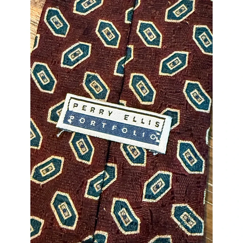 VTG Mens Necktie Ties Lot 4 Perry Ellis Puritan Ziggurat Geometric Striped Solid